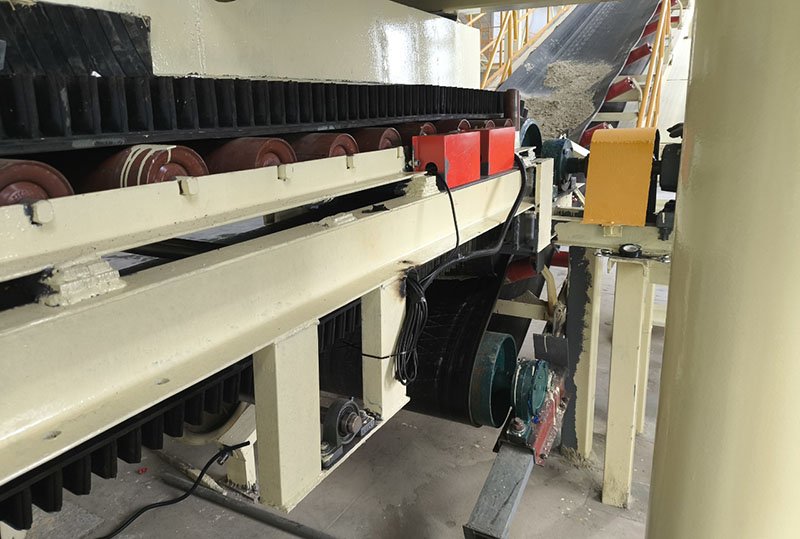 Belt batching scale