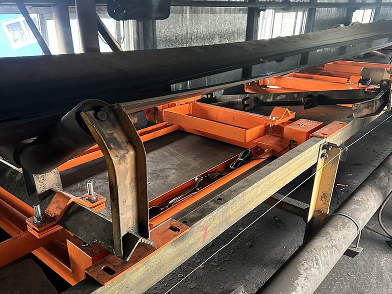 fully suspended electronic belt scale